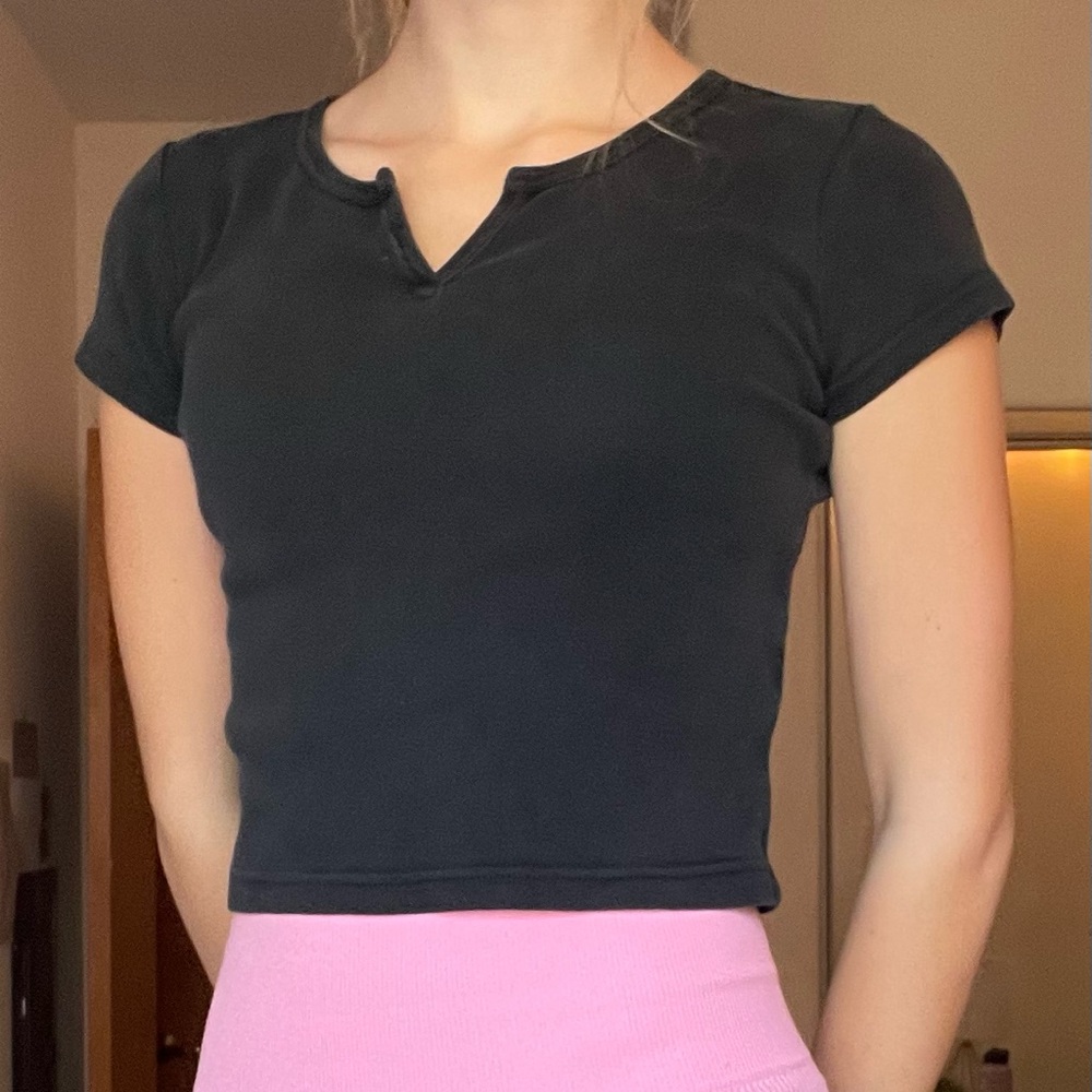 Brandy Melville ashlyn top